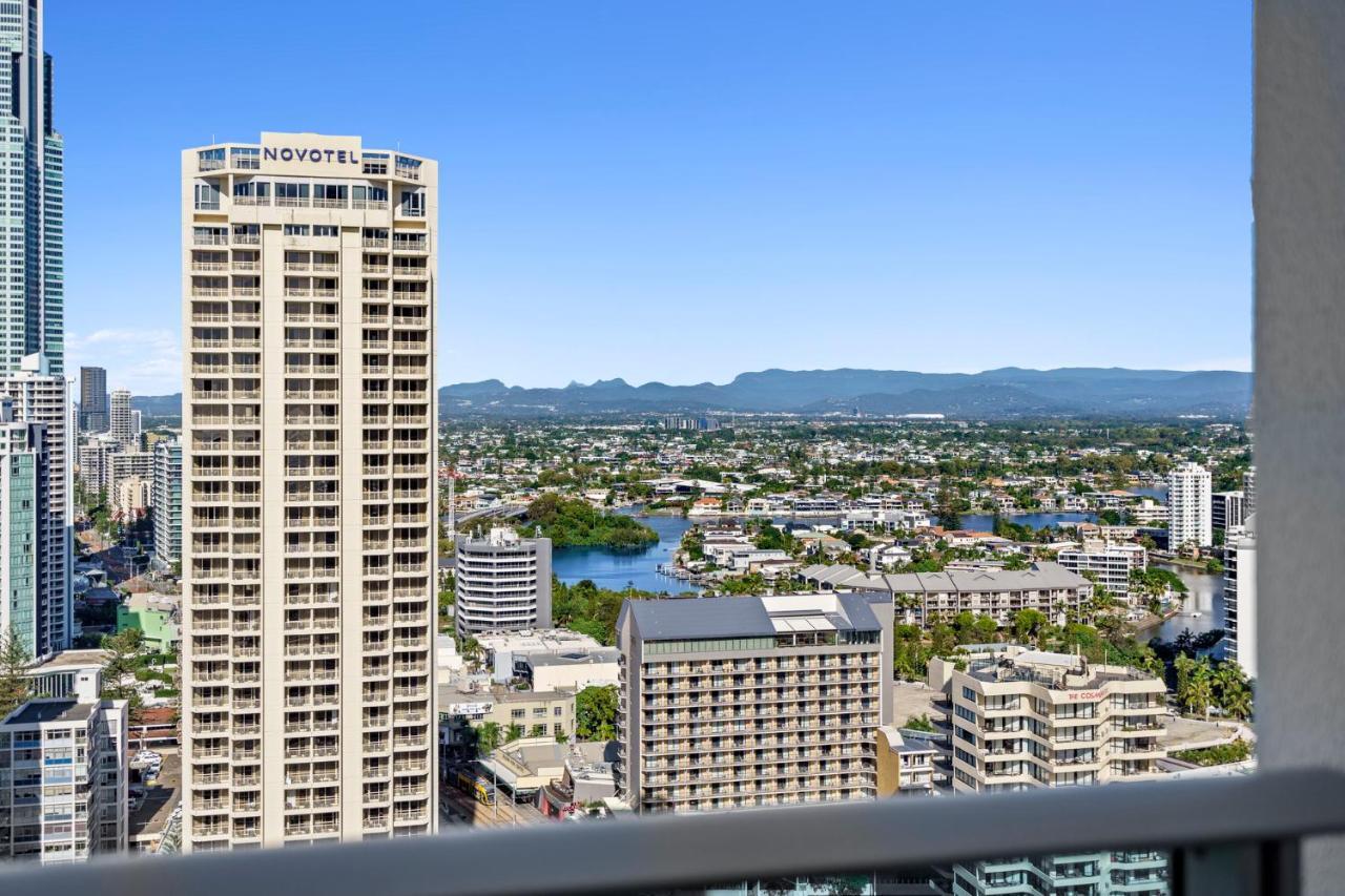 H Star Residences-- Paradise Stayz Gold Coast Bagian luar foto