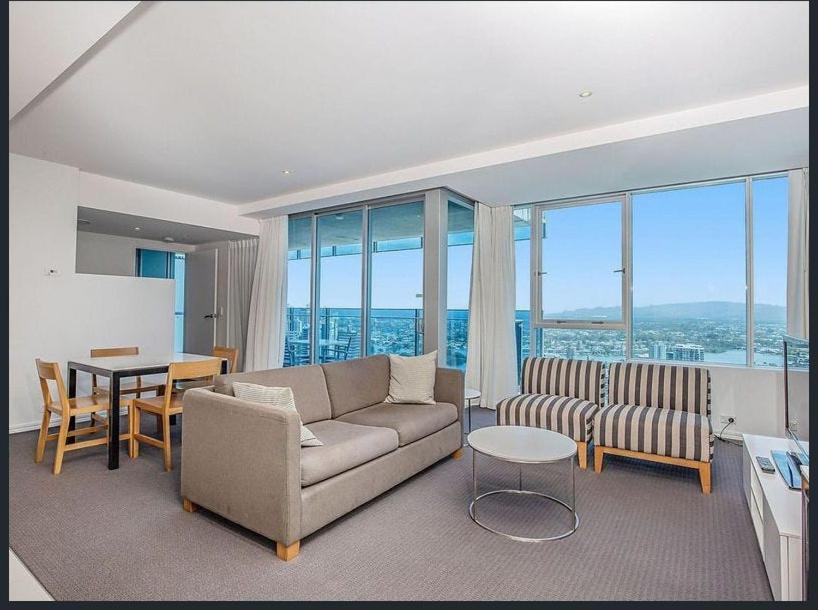 H Star Residences-- Paradise Stayz Gold Coast Bagian luar foto