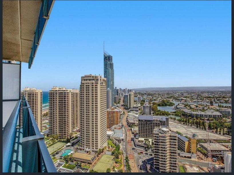 H Star Residences-- Paradise Stayz Gold Coast Bagian luar foto