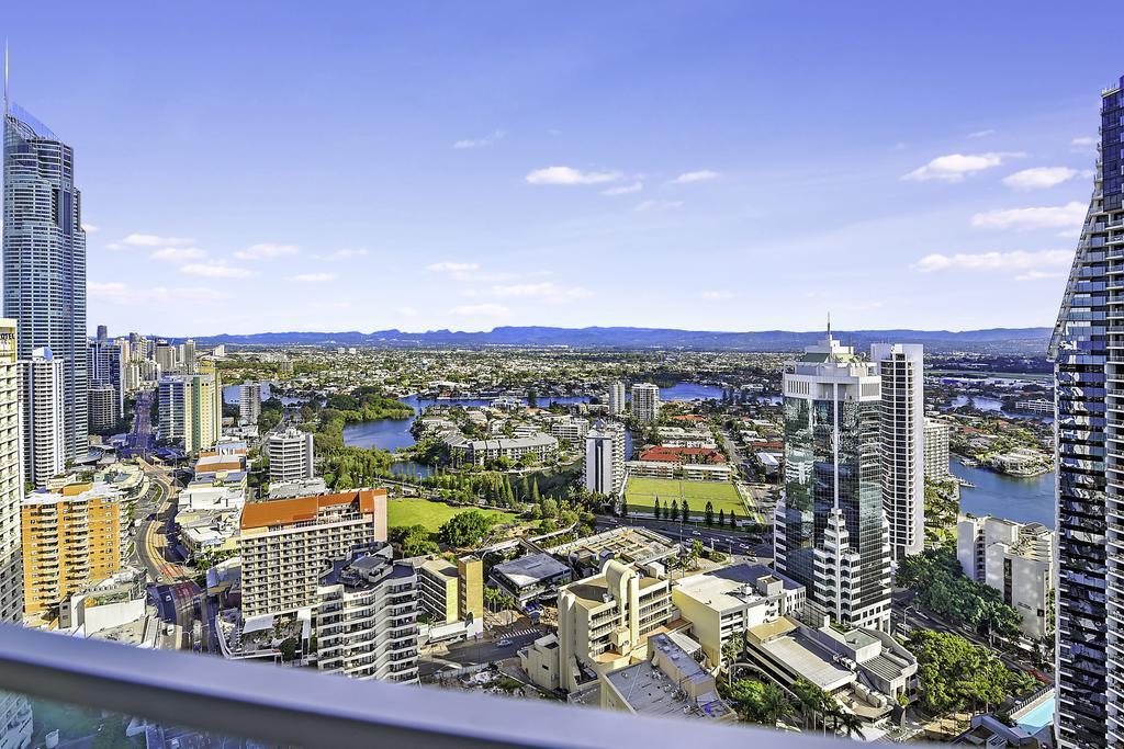 H Star Residences-- Paradise Stayz Gold Coast Bagian luar foto